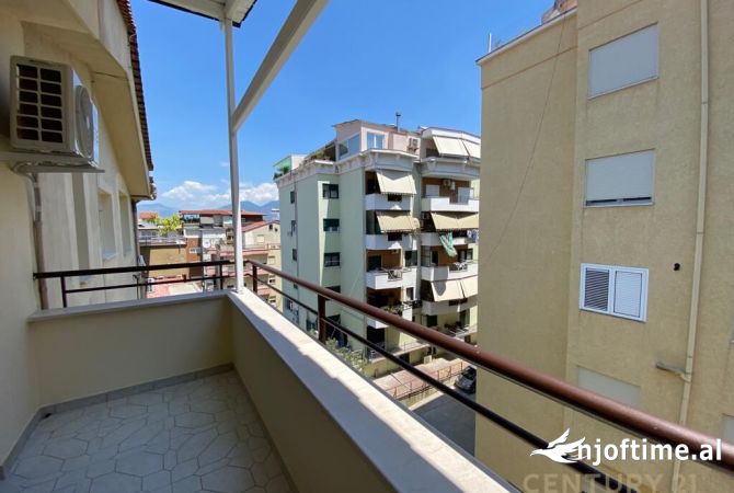 Shtepi me qera Apartament ne Tirane, 1+1, Mobilimi E mobiluar, Pagesa 500  Euro.
