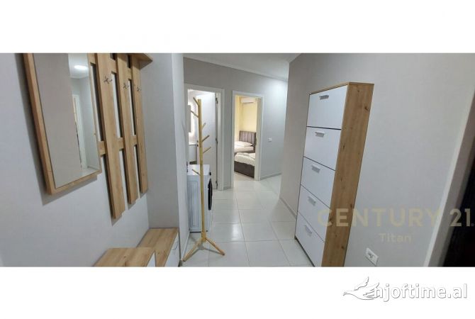 Shtepi me qera Apartament ne Tirane, 2+1, Mobilimi E mobiluar, Pagesa 700  Euro.