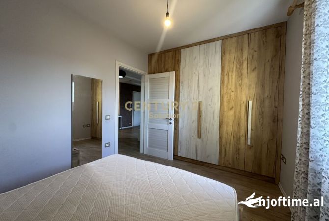 Shtepi me qera Apartament ne Tirane, 2+1, Mobilimi E mobiluar, Pagesa 550  Euro.