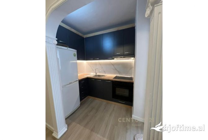 Shtepi ne shitje 1+1 ne Tirane - 90,000 Euro
