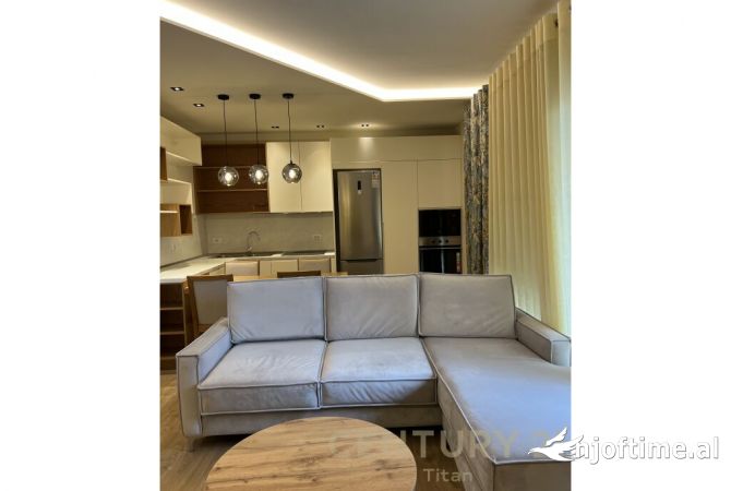 Shtepi me qera 1+1 ne Tirane - 800 Euro