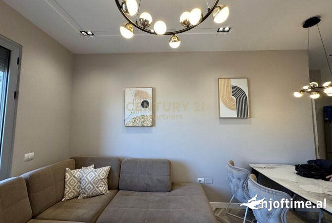 Shtepi me qera Apartament ne Tirane, 2+1, Mobilimi E mobiluar, Pagesa 1,500  Euro.