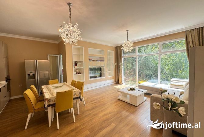 Shtepi me qera 2+1 ne Tirane - 850 Euro