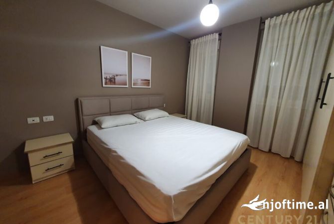 Shtepi me qera Apartament ne Tirane, 1+1, Mobilimi E mobiluar, Pagesa 500  Euro.