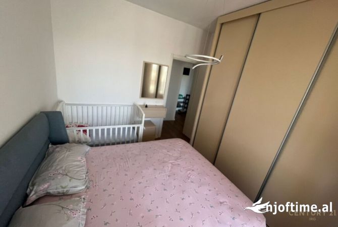 Shtepi me qera Apartament ne Tirane, 2+1, Mobilimi E mobiluar, Pagesa 580  Euro.