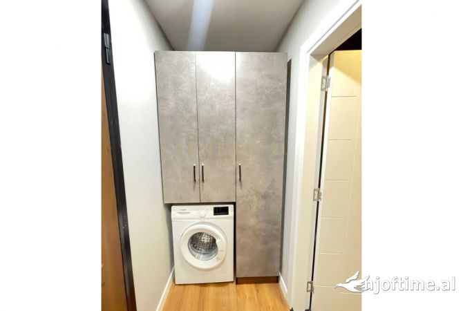 Shtepi me qera Apartament ne Tirane, 2+1, Mobilimi E mobiluar, Pagesa 900  Euro.