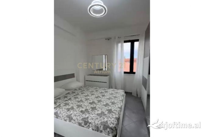 Shtepi me qera Apartament ne Tirane, 2+1, Mobilimi E mobiluar, Pagesa 750  Euro.