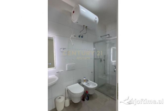 Shtepi me qera Apartament ne Tirane, 2+1, Mobilimi E mobiluar, Pagesa 750  Euro.