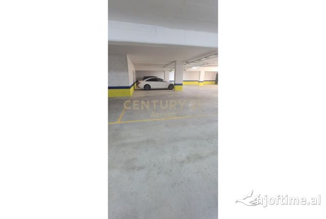 Shtepi me qera Apartament ne Tirane, 2+1, Mobilimi E mobiluar, Pagesa 750  Euro.