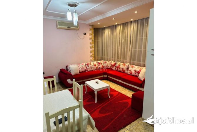 Shtepi me qera 2+1 ne Tirane - 650 Euro