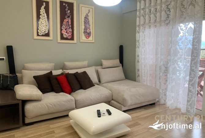 Shtepi me qera 2+1 ne Tirane - 600 Euro