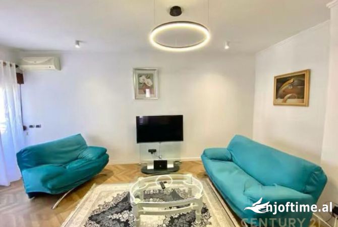 Shtepi me qera 2+1 ne Tirane - 850 Euro
