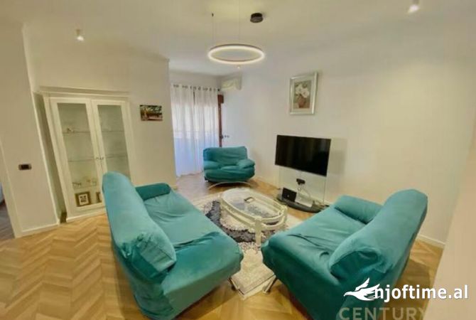 Shtepi me qera 2+1 ne Tirane - 850 Euro