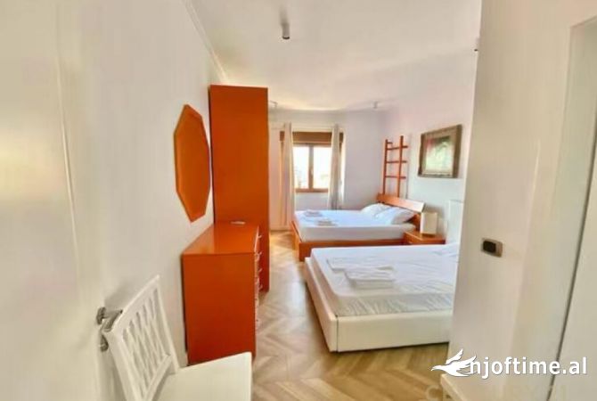 Shtepi me qera Apartament ne Tirane, 2+1, Mobilimi E mobiluar, Pagesa 850  Euro.