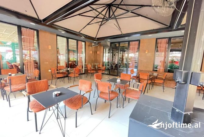 KOMUNA E PARISIT, JAPIM ME QIRA BAR-RESTORANT