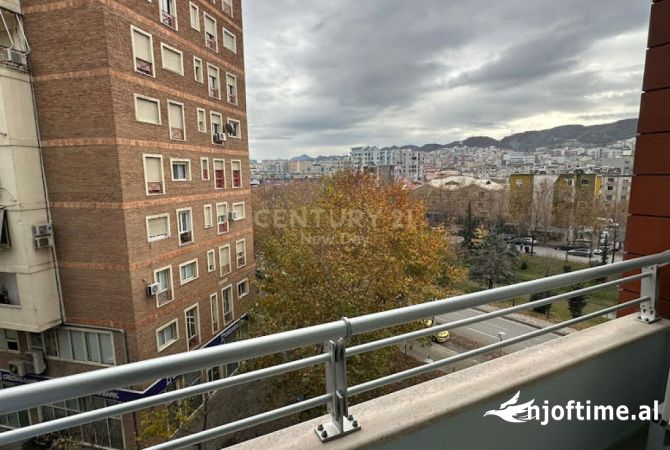 Shtepi me qera Apartament ne Tirane, 2+1, Mobilimi E mobiluar, Pagesa 800  Euro.