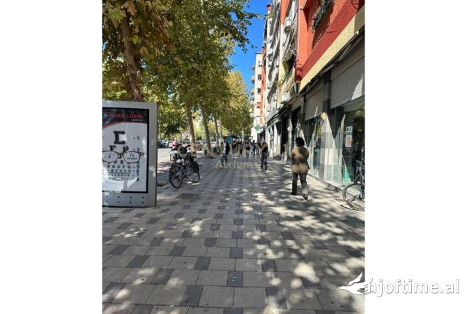 Ambient biznesi me qera 1+1 ne Tirane - 4,500 Euro