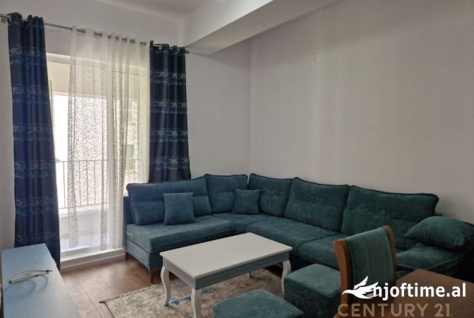 Shtepi me qera 2+1 ne Tirane - 550 Euro