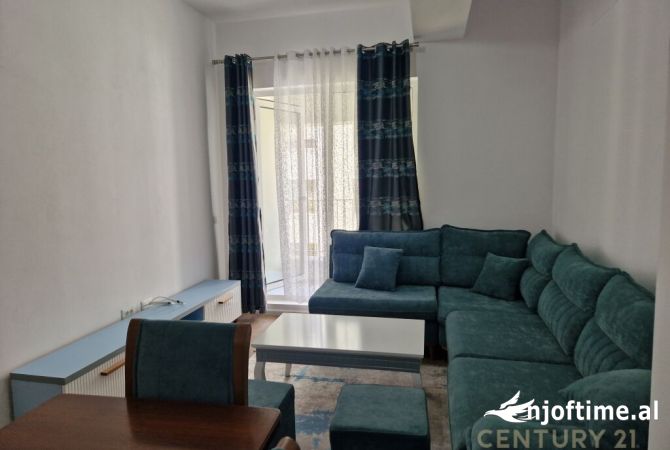 Shtepi me qera 2+1 ne Tirane - 550 Euro