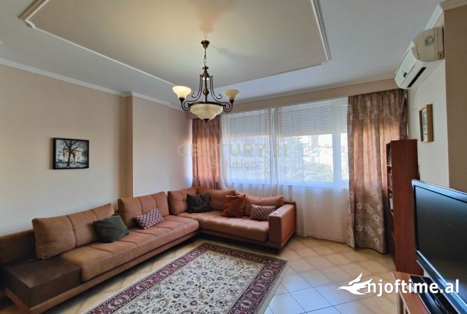 Shtepi me qera 1+1 ne Tirane - 570 Euro