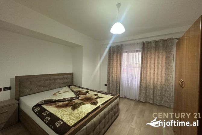 Shtepi me qera 2+1 ne Tirane - 750 Euro