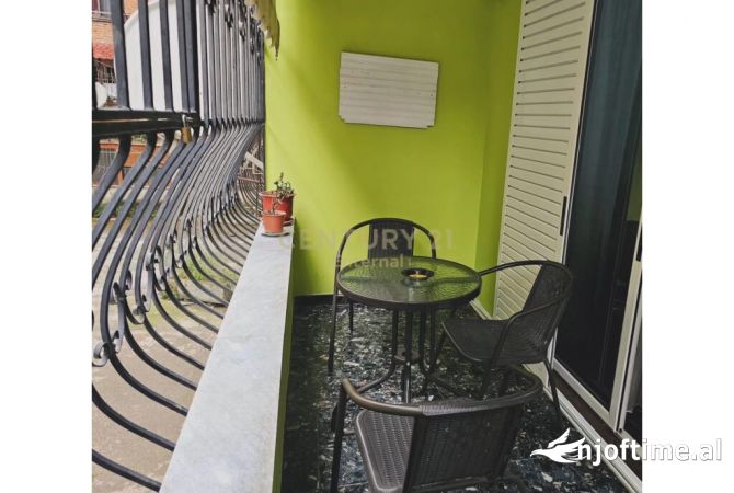 Shtepi me qera Apartament ne Tirane, 1+1, Mobilimi E mobiluar, Pagesa 580  Euro.