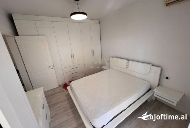 Shtepi me qera Apartament ne Tirane, 1+1, Mobilimi E mobiluar, Pagesa 500  Euro.