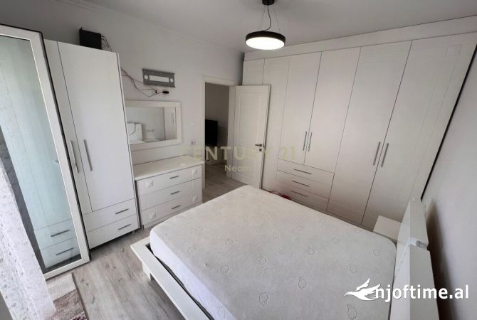 Shtepi me qera Apartament ne Tirane, 1+1, Mobilimi E mobiluar, Pagesa 500  Euro.