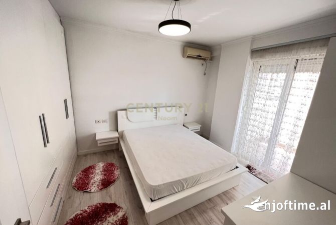 Shtepi me qera Apartament ne Tirane, 1+1, Mobilimi E mobiluar, Pagesa 500  Euro.
