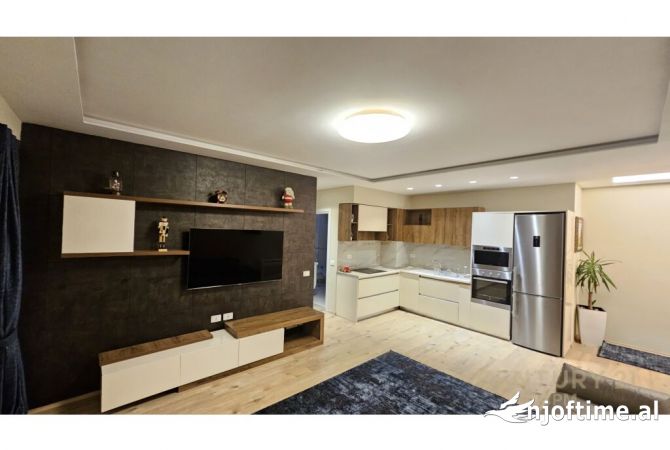 Shtepi ne shitje 2+1 ne Tirane - 245,000 Euro
