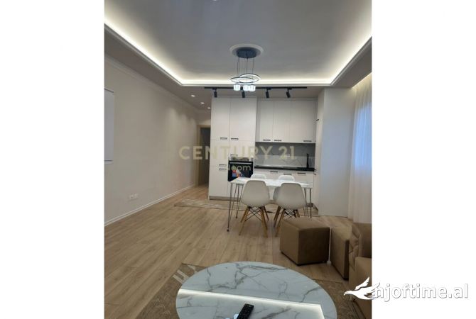 Shtepi me qera Apartament ne Tirane, 1+1, Mobilimi E mobiluar, Pagesa 600  Euro.