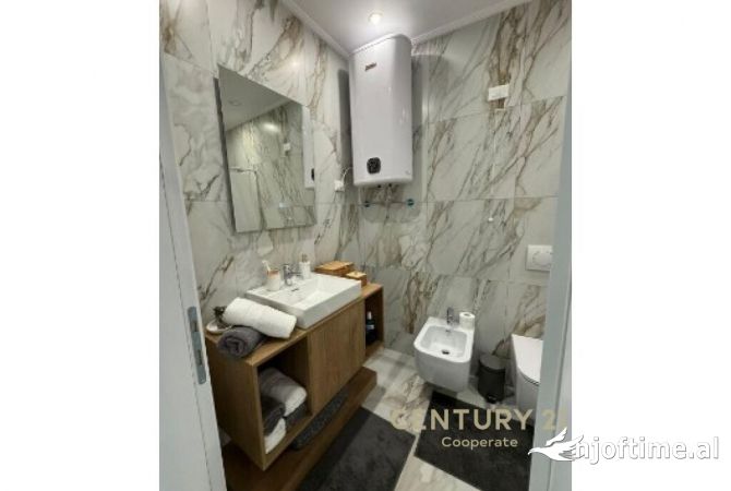 Apartment for sale in Tirana 2+1, Furnished