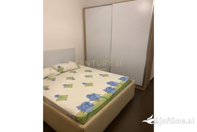 Shtepi me qera Apartament ne Tirane, 1+1, Mobilimi E mobiluar, Pagesa 500  Euro.