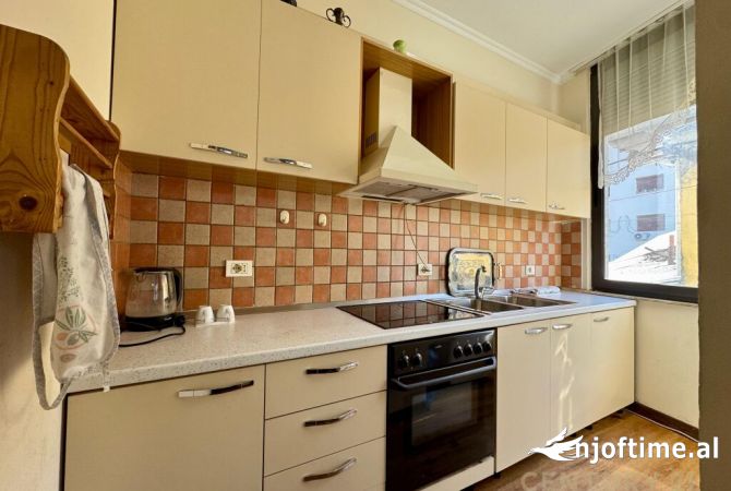 Shtepi me qera 2+1 ne Tirane - 500 Euro