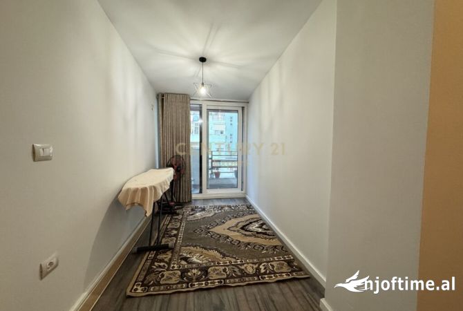 Shtepi me qera Apartament ne Tirane, 1+1, Mobilimi E mobiluar, Pagesa 700  Euro.