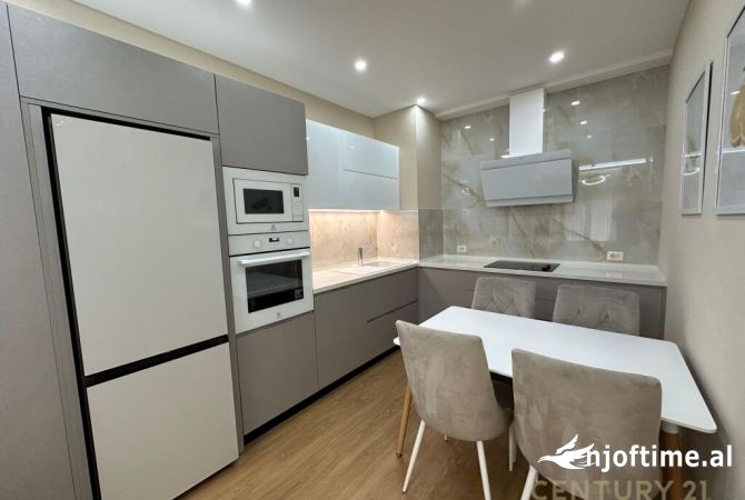 Casa in affitto 1+1 a Tirana - 750 Euro