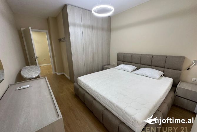 Shtepi me qera Apartament ne Tirane, 1+1, Mobilimi E mobiluar, Pagesa 750  Euro.