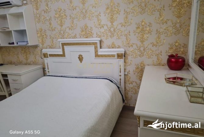 Shtepi me qera Apartament ne Tirane, 2+1, Mobilimi E mobiluar, Pagesa 600  Euro.