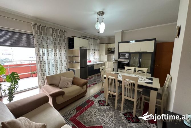 Shtepi me qera 1+1 ne Tirane - 700 Euro
