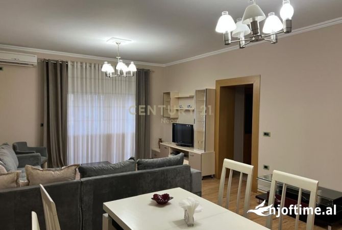 Shtepi me qera 2+1 ne Tirane - 750 Euro
