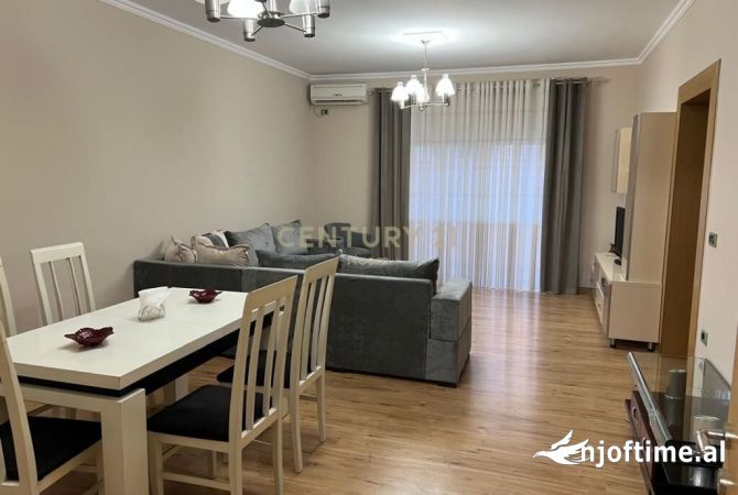 Shtepi me qera 2+1 ne Tirane - 750 Euro