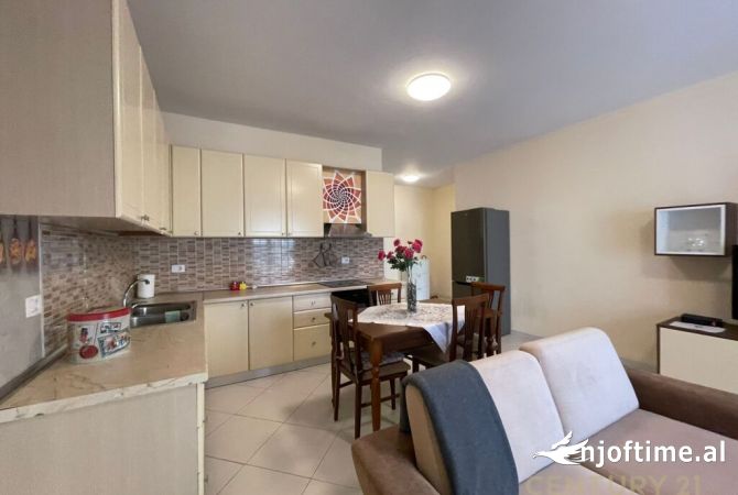 Shtepi me qera 1+1 ne Tirane - 550 Euro