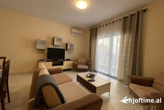 Shtepi me qera Apartament ne Tirane, 1+1, Mobilimi E mobiluar, Pagesa 550  Euro.