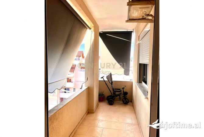 Shtepi me qera Apartament ne Tirane, 1+1, Mobilimi E mobiluar, Pagesa 400  Euro.