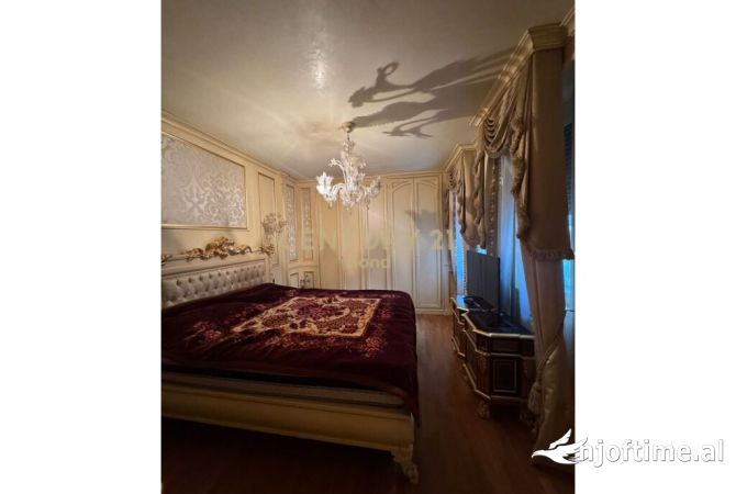 Apartment for sale in Tirana 2+1, Furnished