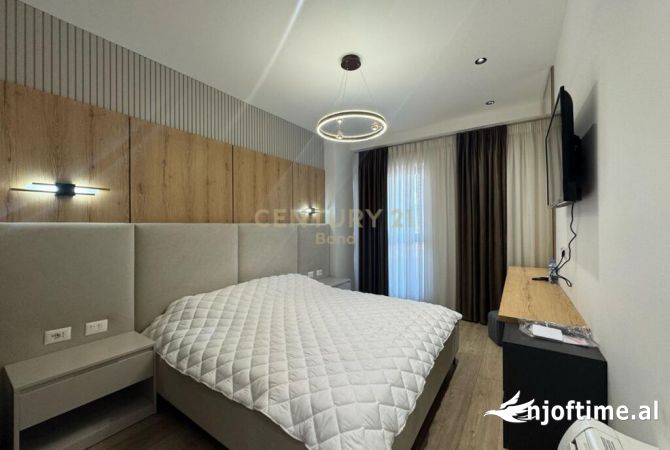 Shtepi me qera Apartament ne Tirane, 2+1, Mobilimi E mobiluar, Pagesa 1,600  Euro.