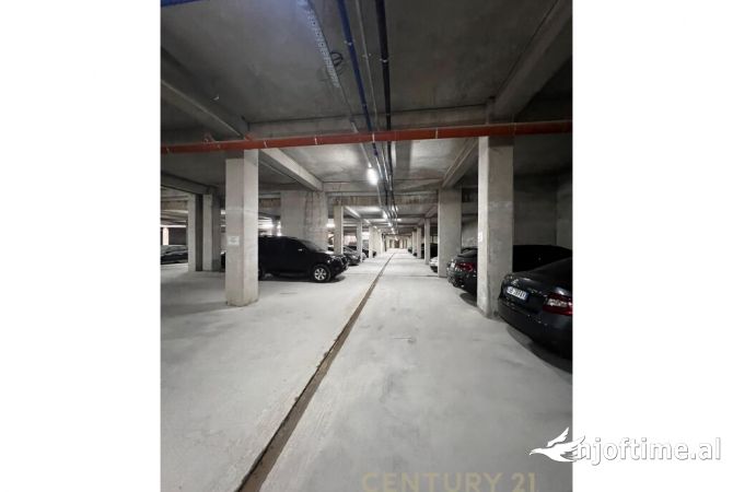 Shtepi me qera Apartament ne Tirane, 2+1, Mobilimi E mobiluar, Pagesa 800  Euro.