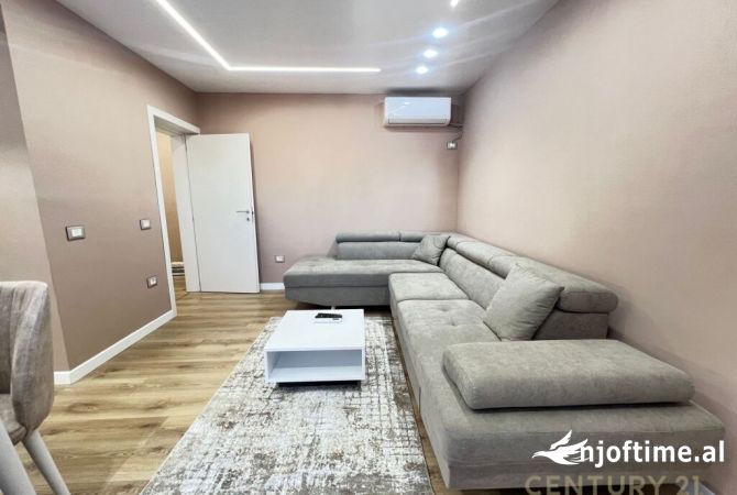 Shtepi me qera 2+1 ne Tirane - 850 Euro