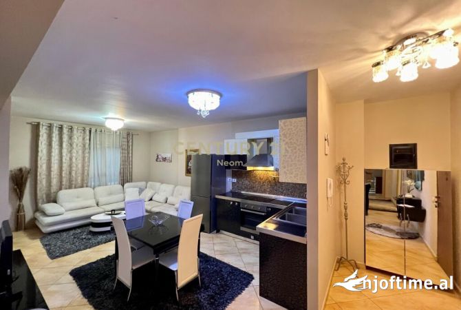 Shtepi me qera Apartament ne Tirane, 2+1, Mobilimi E mobiluar, Pagesa 650  Euro.