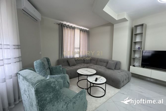 Shtepi me qera 2+1 ne Tirane - 800 Euro